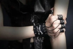 Bracelet "tête de mort" et bagues