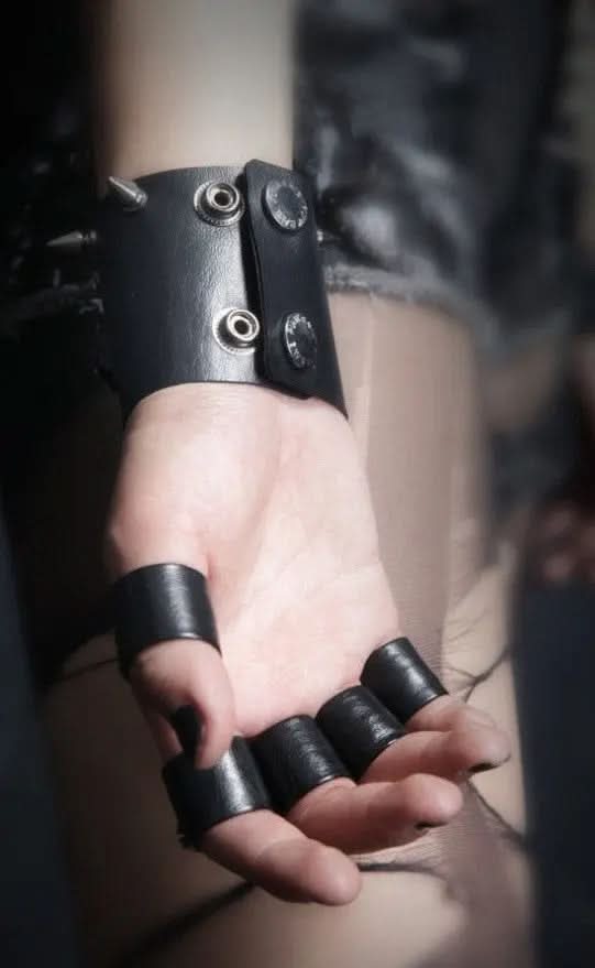 Bracelet "tête de mort" et bagues