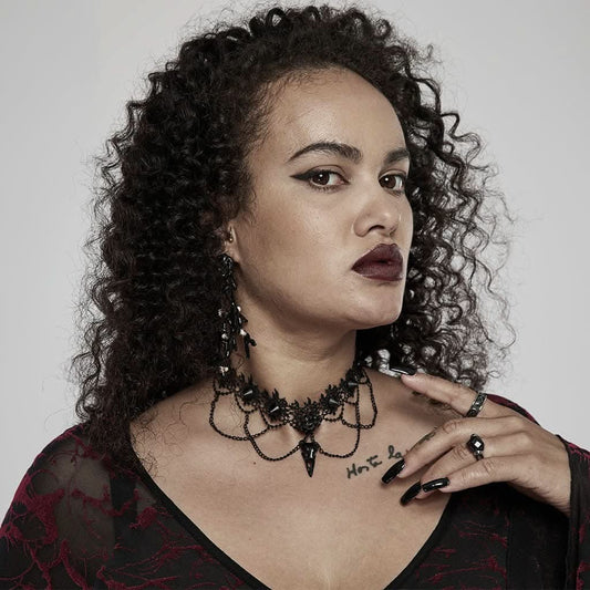 Red Death Floral Choker With Bird Skull Brooch - PunkRave