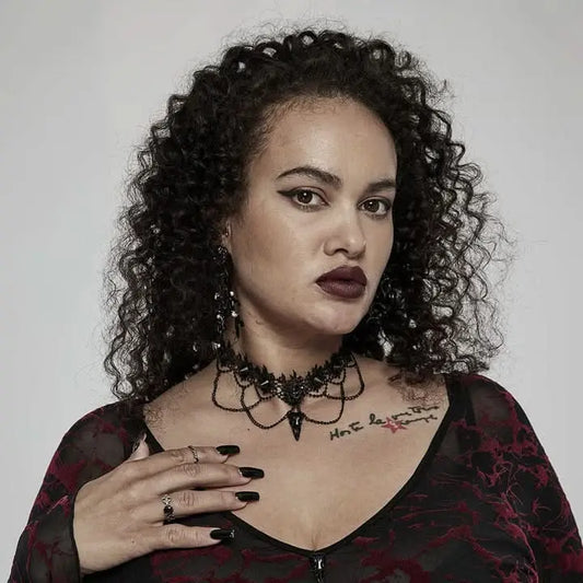 Red Death Floral Choker With Bird Skull Brooch - PunkRave