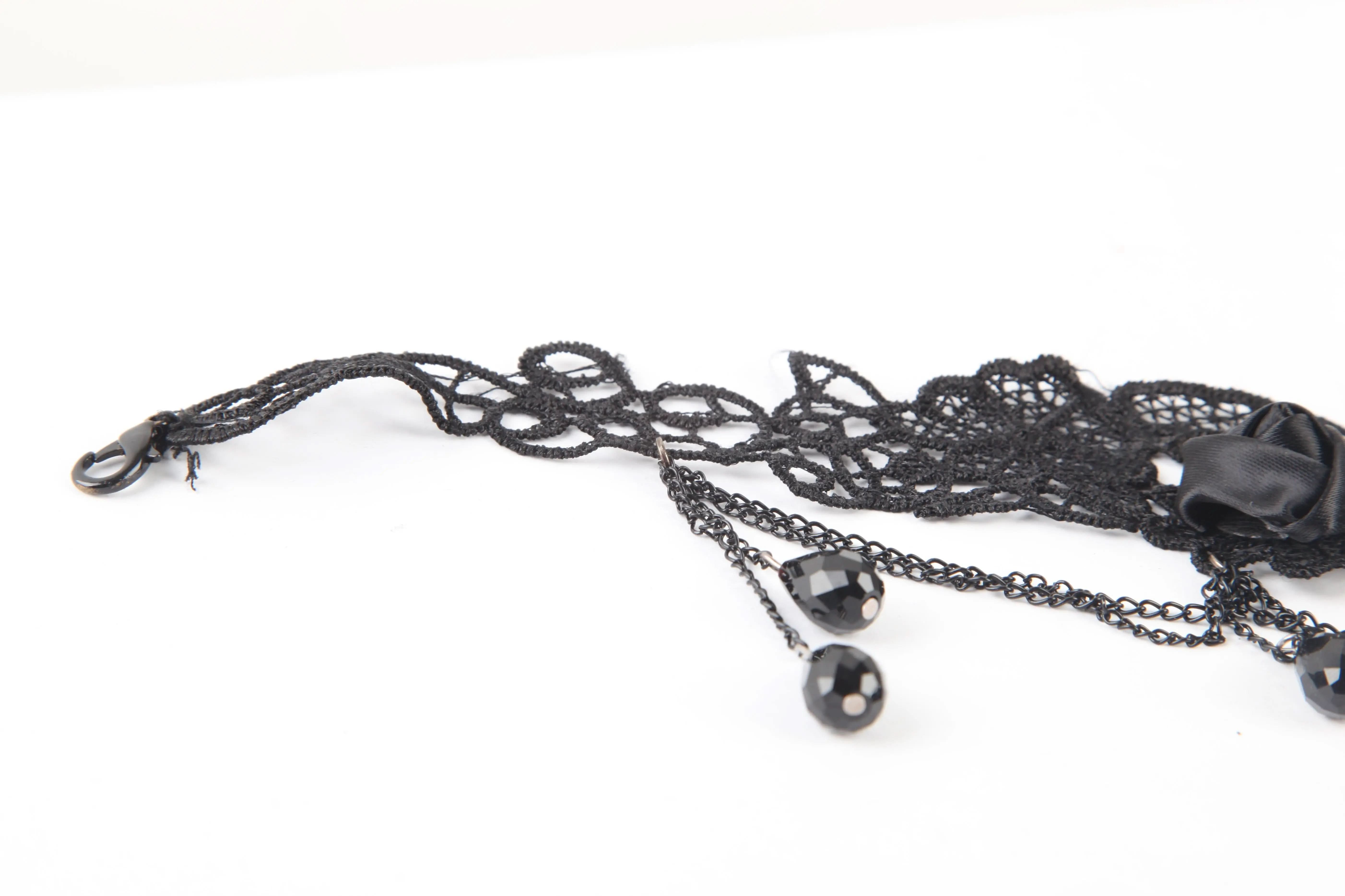 The Dead Flowers Necklace My Store